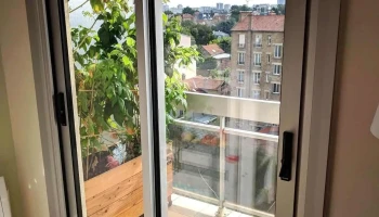 Decostore Fph - 78350 Jouy-En-Josas Decostore Fph - 78350 Jouy-En-Josas