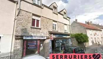 Ets Laroche - 91490 Milly-La-Forêt Ets Laroche - 91490 Milly-La-Forêt