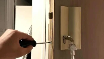 Serrurier Locksmith (Carrières-sur-Seine) Dépannage Serrurerie et Rideau Métallique - Carrières-Sur-Seine