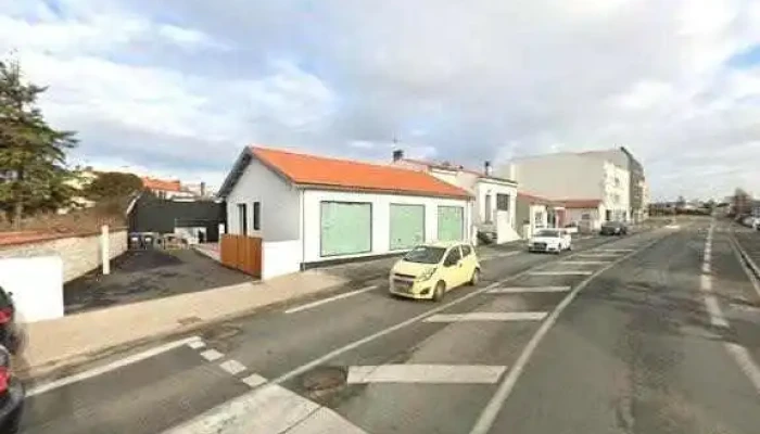 Abs Artisan Bonnet Serrurier La Rochelleile De Re Depannage 24h24 Street View Et 360deg - La Rochelle