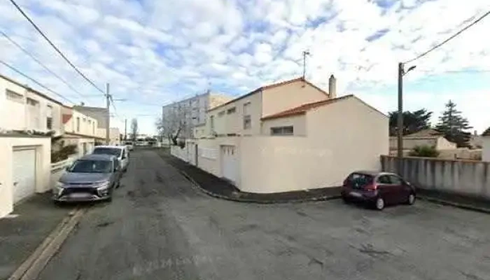 Actif Serrurier La Rochelle Service Depannage Maintenance Street View Et 360deg - La Rochelle
