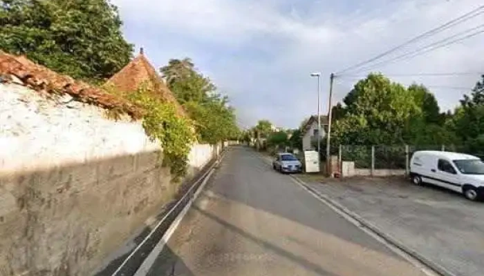 Ad Garage Expert Atelier Distribution Creusois -    Adc Street View Et 360deg - Arnac-la-poste