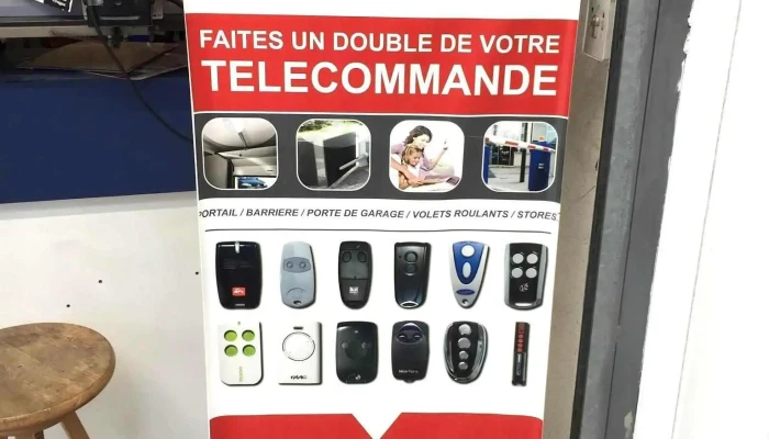 Aux Pieds Ni Cles Photos Du Proprietaire - Léognan