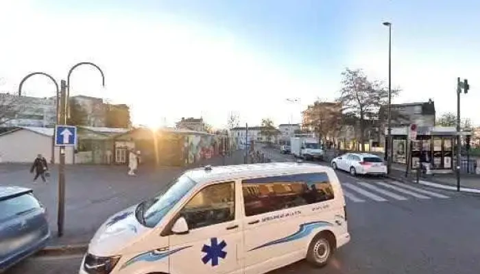 Cdlg Clef De La Gare -  Street View Et 360deg - Argenteuil