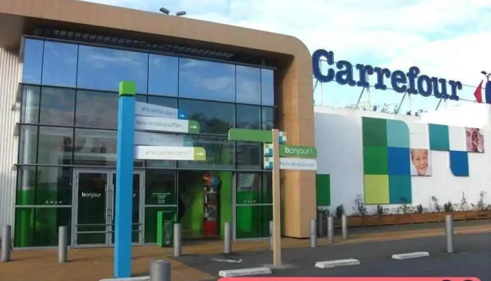 Centre commercial Carrefour L'Haÿ Les Roses - 94240 L'Haÿ-Les-Roses