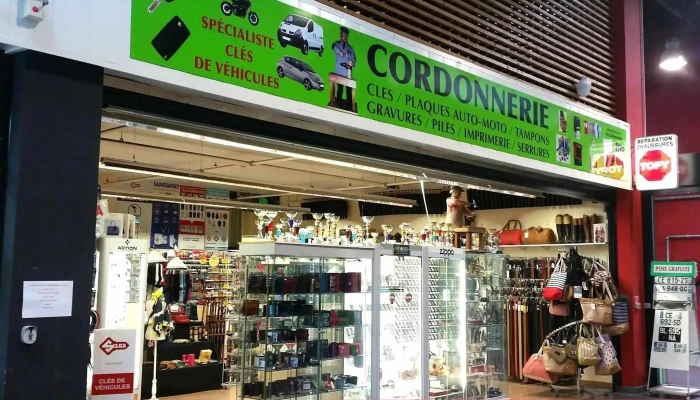Cordonnerie Avp Services - 78550 Maulette