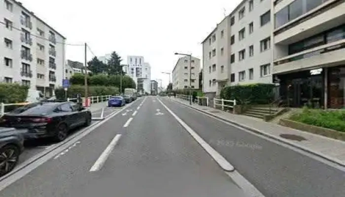 Cordonnerie Serrurerie Ciel -    Cle De Voiture   Chaussons Descalade   Badge   Tampon   Gravure   Serrurier Massy   Arkose Street View Et 360deg - Massy