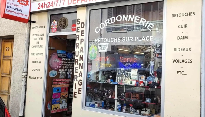 Couturier Cordonnerie -  Exterieur - Dammartin-en-goële