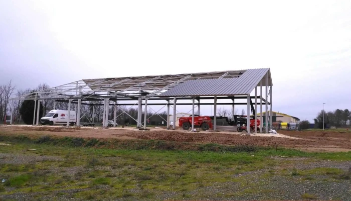 Crifer -    Construction Metallique Charpente Metallique Tout - St Aulaye-puymangou