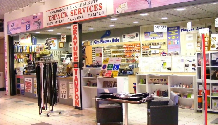 Espace Services - Av. De L'Entre Deux Mers