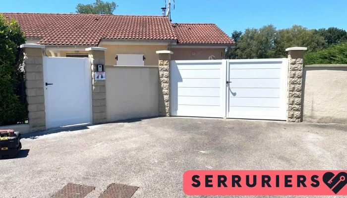 Fk Service Serrureriemenuiserie Exterieur - Bouvesse-quirieu