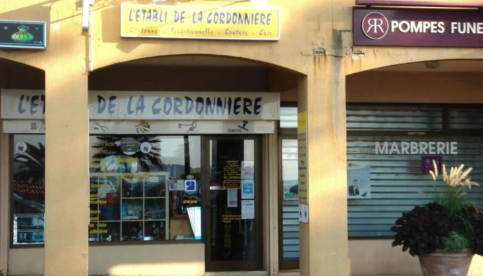 L'atelier M Cordonnerie - 83230 Bormes-Les-Mimosas