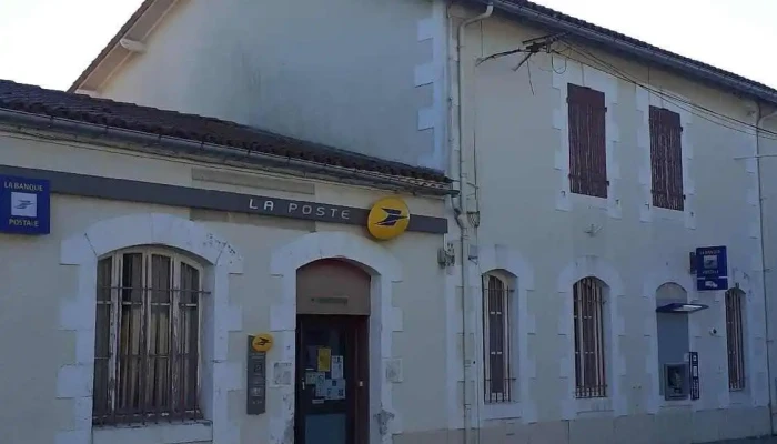 La Poste - 16270 Terres-De-Haute-Charente