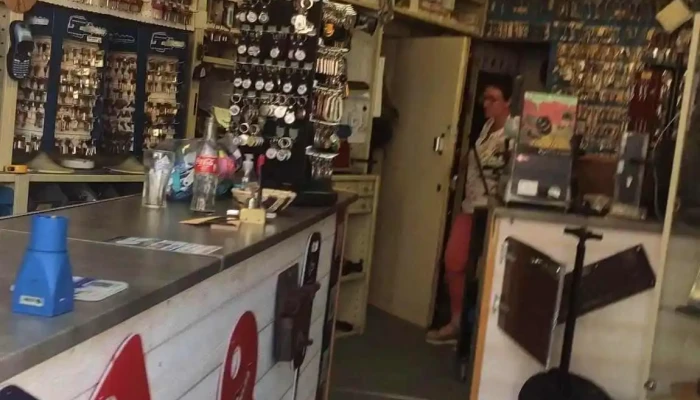 Les Cles Du Paradis Videos - Limoges