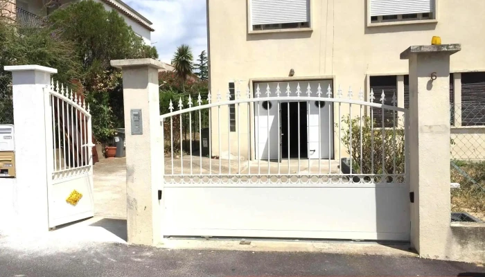Menuiserie Louvier - Thézan les Béziers - Thézan-Lès-Béziers