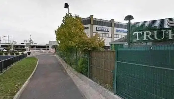 Mister Minit Le Chesnay -  Street View Et 360deg - Le Chesnay-rocquencourt
