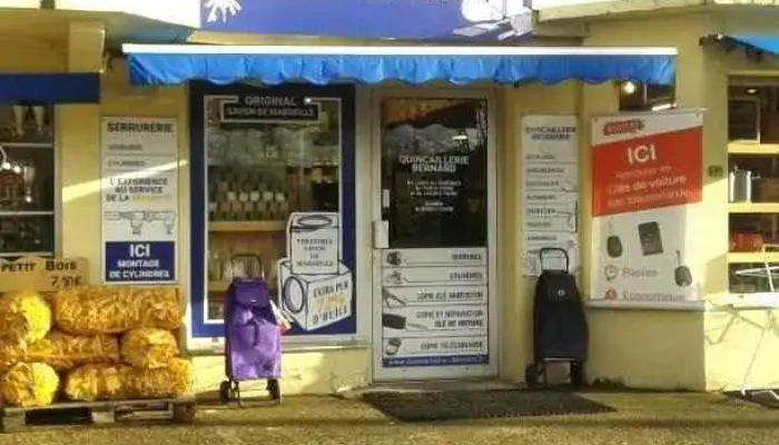Quincaillerie Bernard -  Photos Du Proprietaire - Péronnas