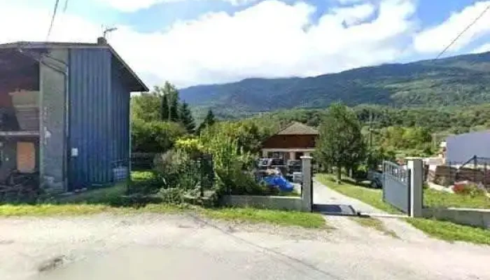 R -  T Construction Tout - La Bathie