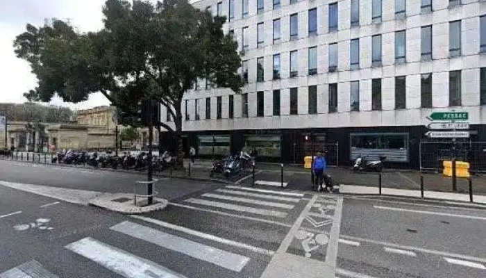 Remy Serrurerie Bordeaux -  Street View Et 360deg - Bordeaux