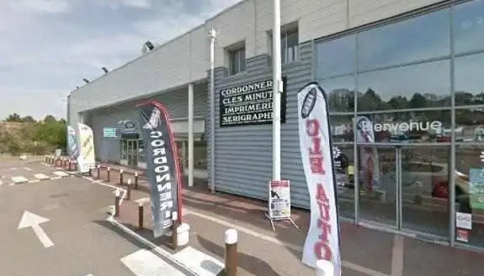 Sarl Cts -    Cordonnerie   Cle Minute Street View Et 360deg - Hardricourt