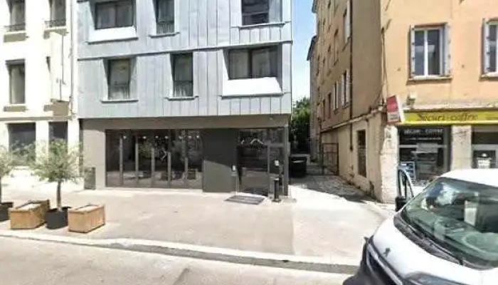 Securi Coffre Lyon Serrure Porte Blindee  Rideaux Metalliques  Lyon Street View Et 360deg - Lyon