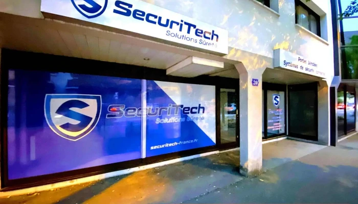 Securitech Portes Blindees Serrurier A Annecy Exterieur - Annecy