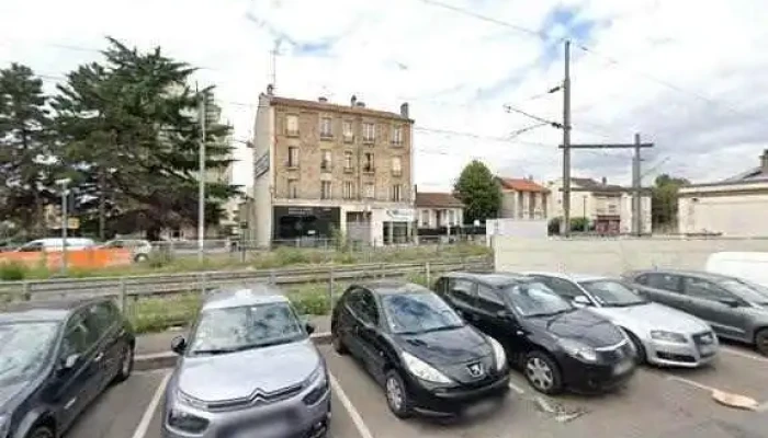 Serrurerie Et Plomberie -  Street View Et 360deg - Livry-gargan