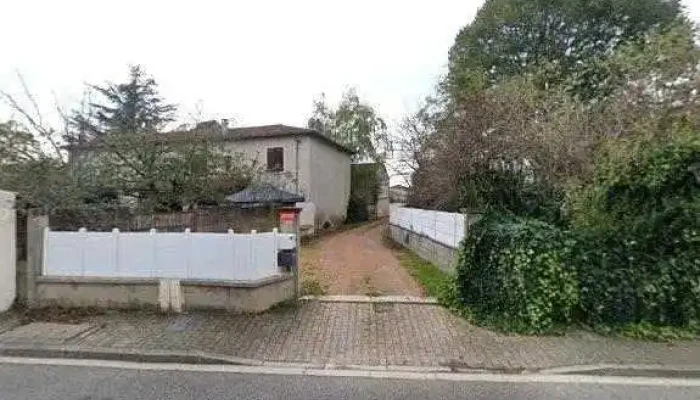 Serrurier Md Services -  Street View Et 360deg - Mions